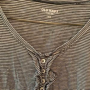 Old Navy L black thin stripped ivory ruffled shirt